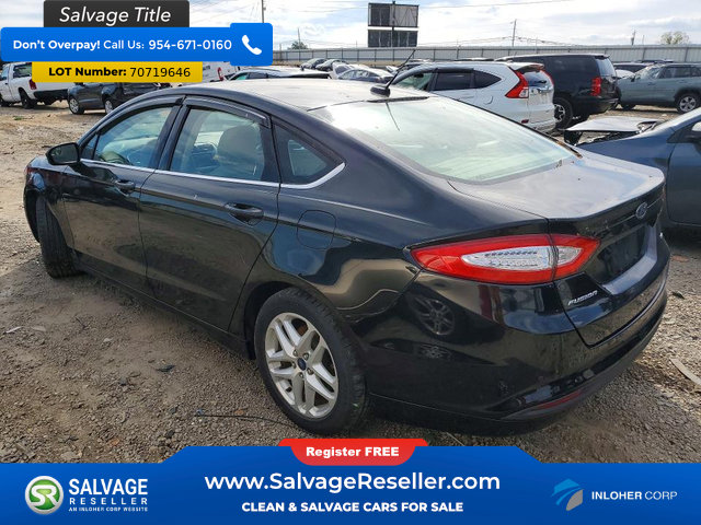 Used 2016 Ford Fusion SE FWD image 3