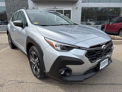 Used 2024 Subaru Crosstrek 2.0i Premium image 6