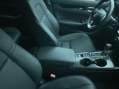 Used 2025 Honda Civic Sport Touring image 5