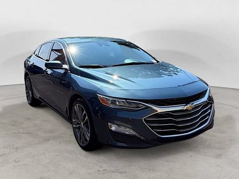 Used 2024 Chevrolet Malibu LT FWD image 3