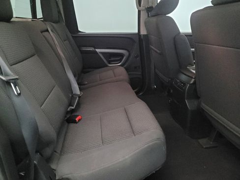 Used 2015 Nissan Titan SV w/ SV Value Truck Package image 19