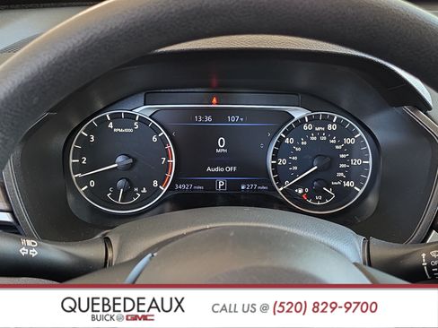 Used 2025 Nissan Altima 2.5 SV FWD image 15