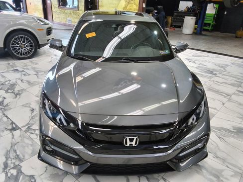Used 2021 Honda Civic Sport Touring image 3