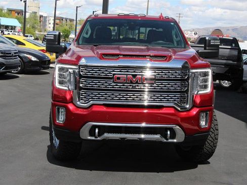 Used 2021 GMC Sierra 3500 Denali w/ Denali Ultimate Package image 3