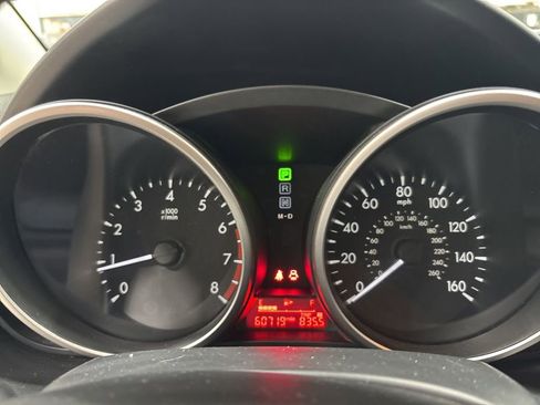 Used 2014 MAZDA MAZDA5 Sport image 9