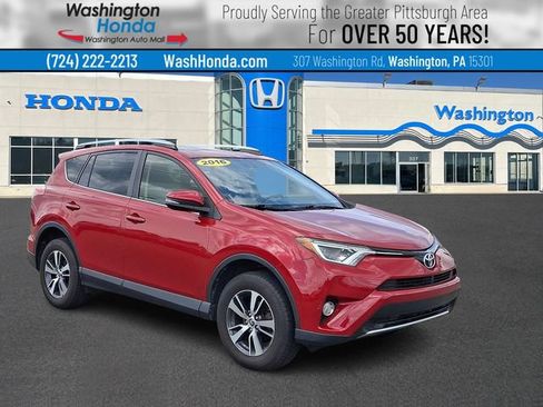 Used 2016 Toyota RAV4 XLE AWD/4WD image 1
