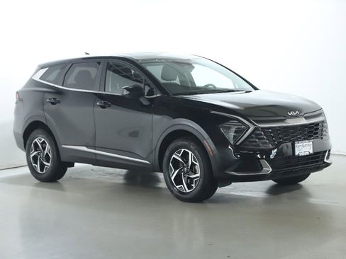 Used 2025 Kia Sportage LX AWD/4WD image 9