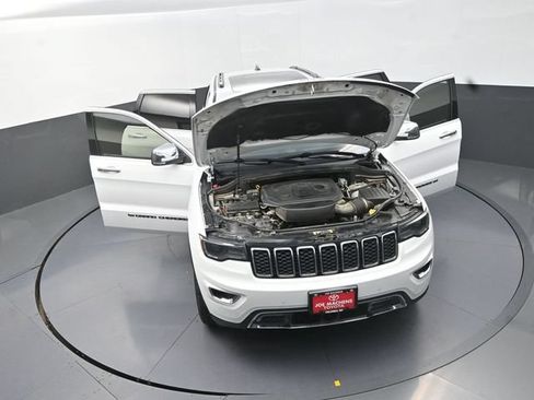 Used 2022 Jeep Grand Cherokee Limited w/ Trailer Tow Group IV AWD/4WD image 40