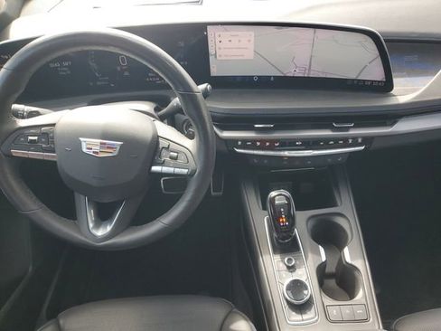 Certified 2024 Cadillac XT4 Sport AWD/4WD image 31