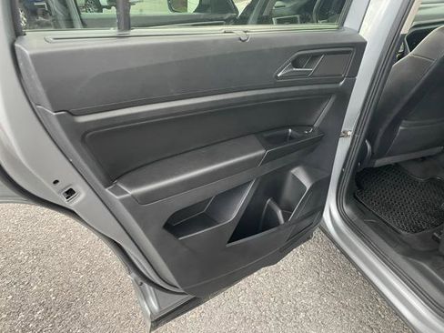 Used 2021 Volkswagen Atlas SE w/ Panoramic Sunroof Package image 21