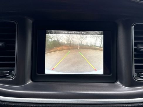 Used 2020 Dodge Charger SXT w/ Leather Interior Group image 24