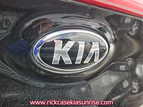 Used 2022 Kia Sportage EX image 8