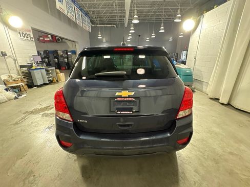 Used 2019 Chevrolet Trax LS FWD image 6