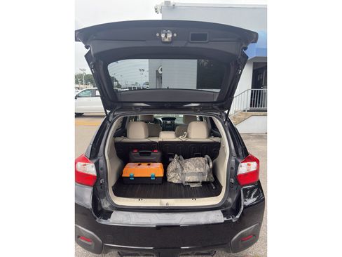 Used 2013 Subaru Crosstrek 2.0i Premium w/ Popular Pkg 2 AWD/4WD image 9