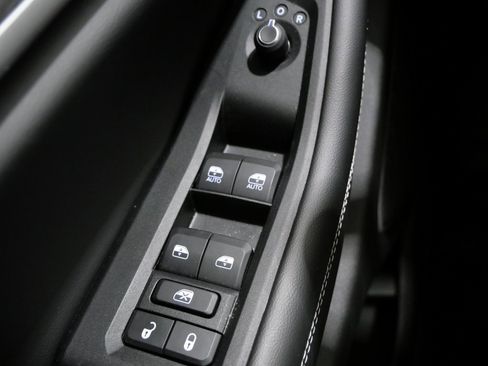 Certified 2022 Jeep Grand Cherokee L Limited image 14