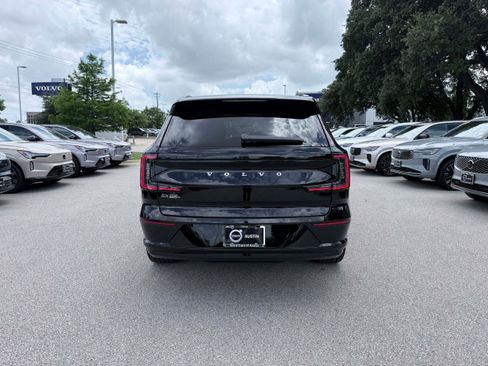 New 2026 Volvo EX90 Plus AWD/4WD image 5