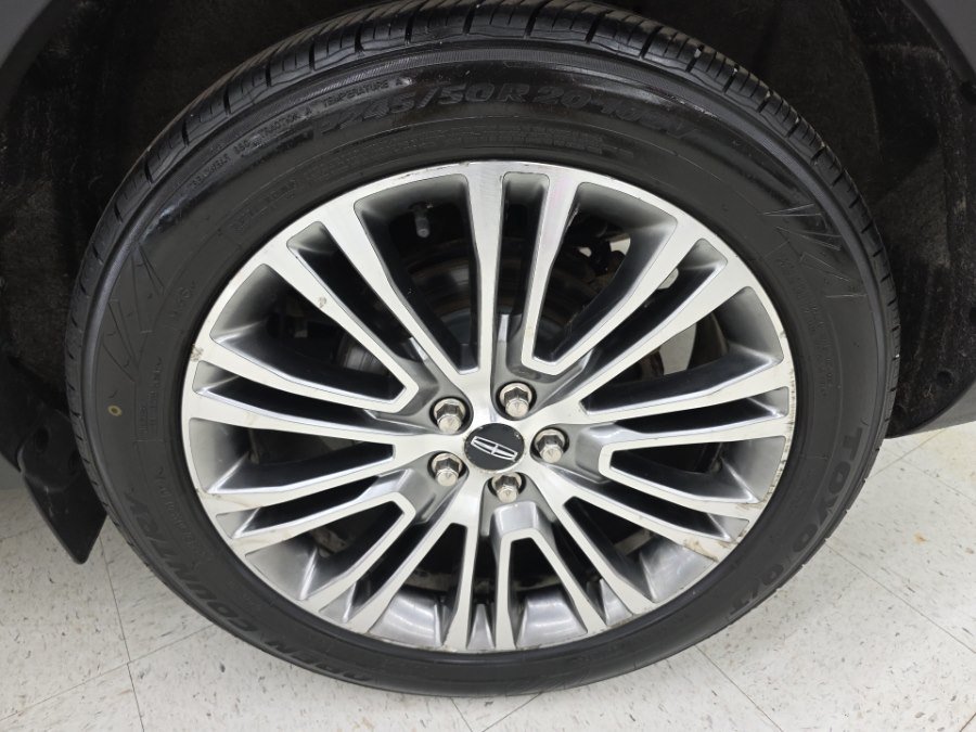 Used 2016 Lincoln MKX Reserve w/ Climate Package AWD/4WD image 34