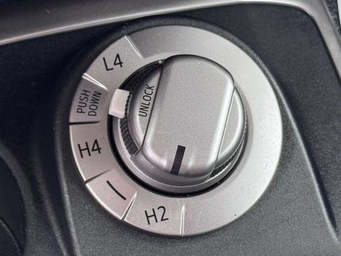 Used 2019 Toyota 4Runner SR5 image 34