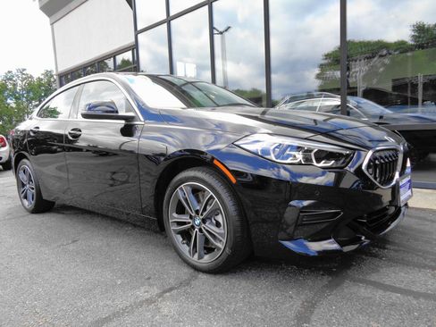 Used 2023 BMW 228i xDrive Gran Coupe w/ Lights Package AWD/4WD image 3