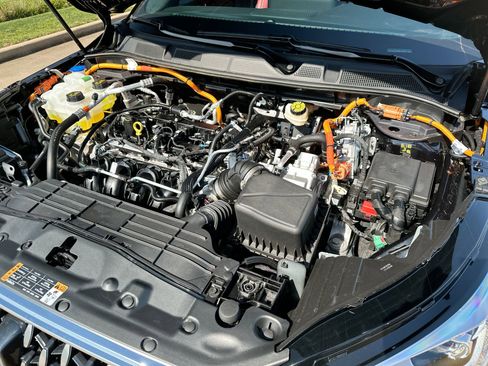 Used 2024 Lincoln Corsair Grand Touring w/ Equipment Group 301A image 24