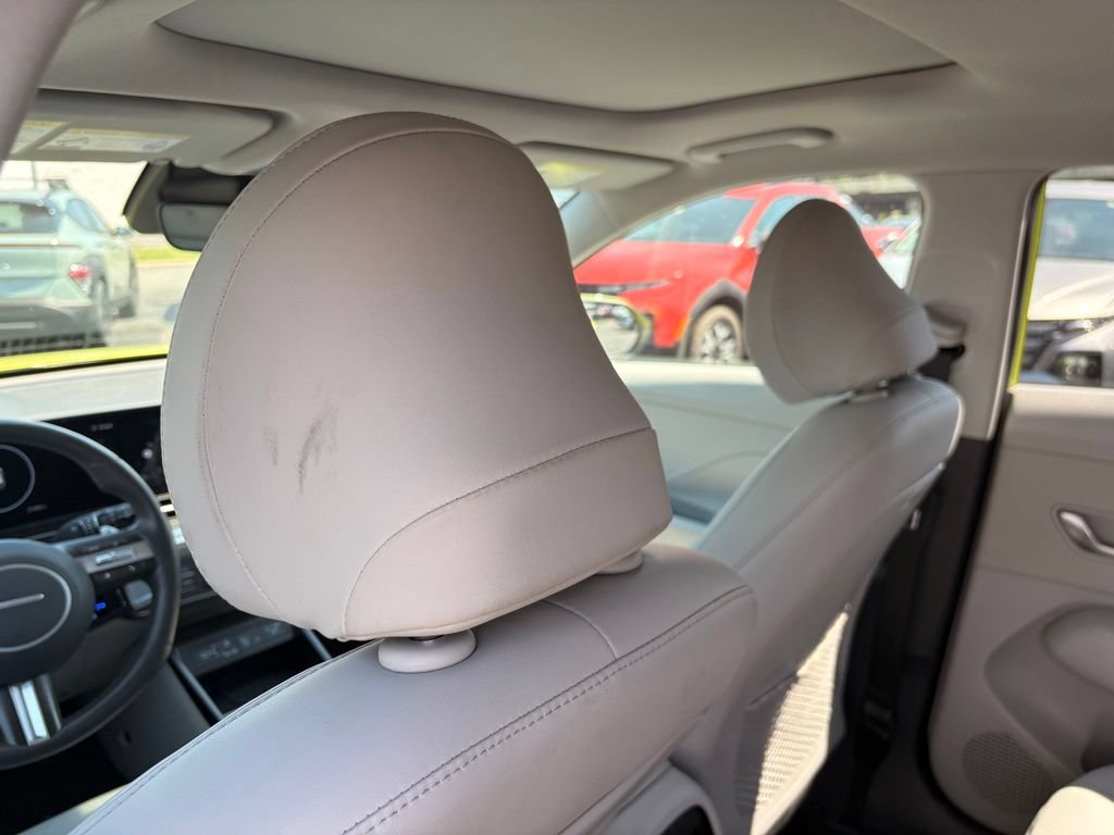Used 2025 Hyundai Kona Limited AWD/4WD image 27