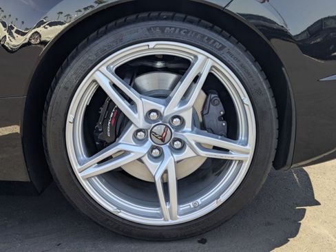 Used 2023 Chevrolet Corvette Stingray Preferred Conv w/ Z51 Performance Package RWD image 24