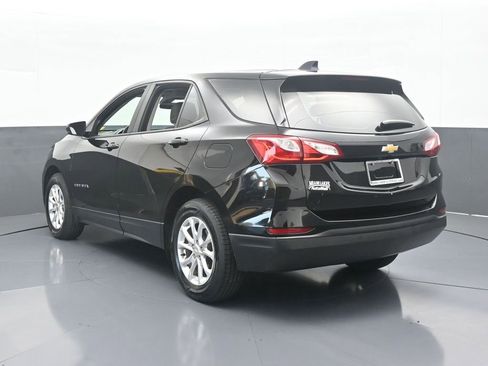 Used 2020 Chevrolet Equinox LS image 4