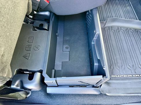 Certified 2023 Ford F350 Lariat w/ Lariat Ultimate Package image 20