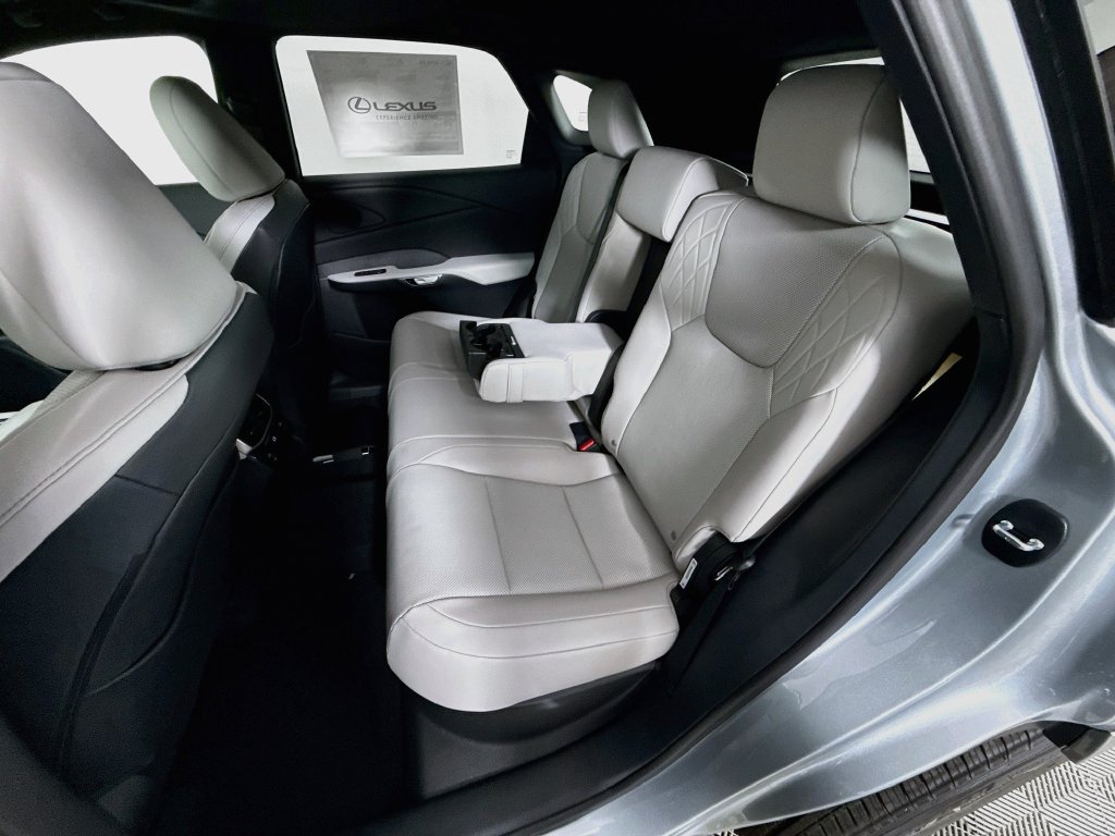 New 2026 Lexus RX 350 FWD image 17