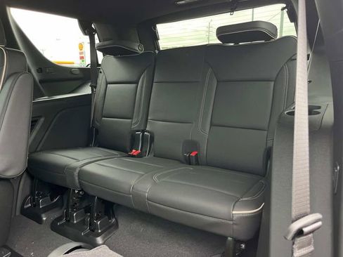 New 2026 GMC Yukon Elevation image 21