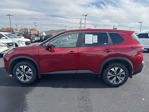 Certified 2023 Nissan Rogue SV image 7
