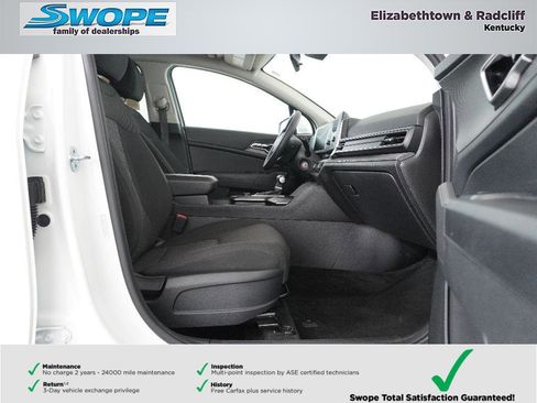 Used 2023 Kia Sportage LX image 10