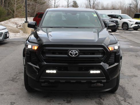 New 2026 Toyota Tacoma SR5 image 2