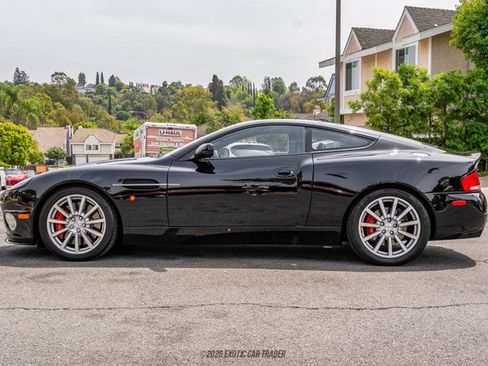 Used 2005 Aston Martin Vanquish S RWD image 1