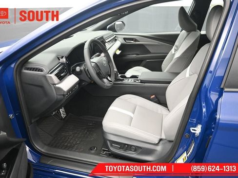 New 2026 Toyota Camry SE FWD image 9