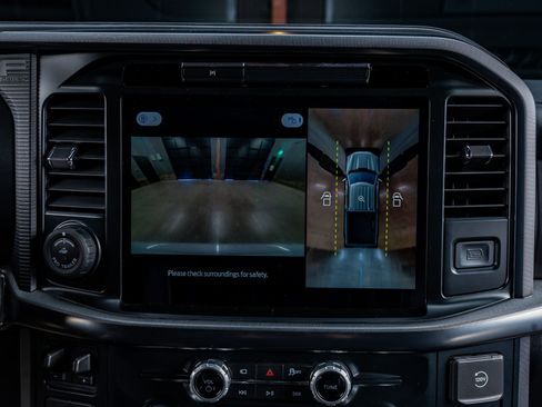 Used 2025 Ford F150 Platinum w/ Equipment Group 702A High image 26