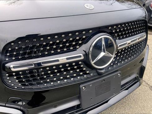 Used 2026 Mercedes-Benz GLB 250 4MATIC image 27