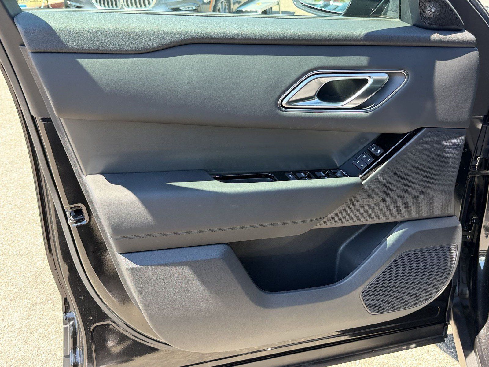 New 2026 Land Rover Range Rover Velar S AWD/4WD image 14