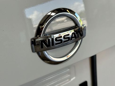 Used 2022 Nissan Sentra SV FWD image 18