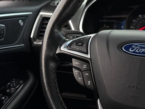 Used 2019 Ford Edge ST w/ Equipment Group 401A AWD/4WD image 10