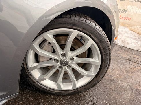 Used 2019 Audi A4 2.0T Premium w/ Convenience Package image 38