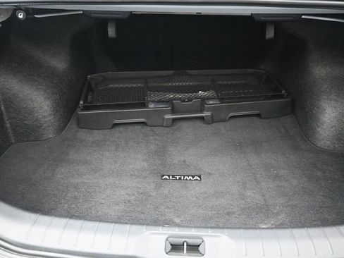 Used 2024 Nissan Altima 2.5 SR image 23