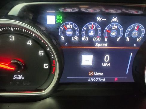 Used 2021 Chevrolet Silverado 1500 High Country w/ Technology Package AWD/4WD image 11