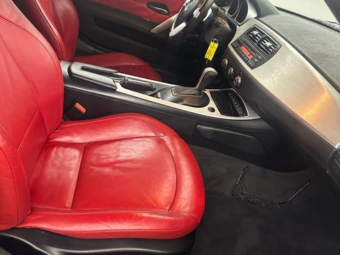 Used 2008 BMW Z4 3.0si RWD image 21