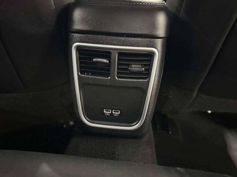 Used 2022 Chrysler 300 Touring w/ Sport Appearance Package RWD image 43
