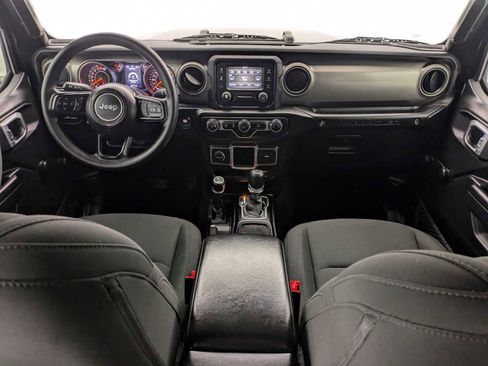 Used 2018 Jeep Wrangler Unlimited Sport AWD/4WD image 14