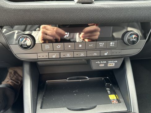 New 2026 Subaru Outback Limited AWD/4WD image 28