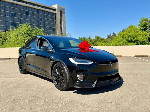Used 2019 Tesla Model X 100D AWD/4WD image 37