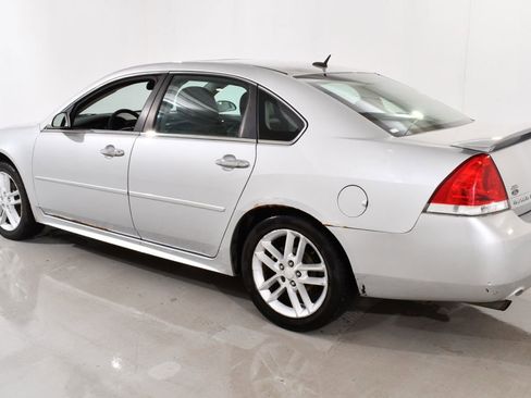 Used 2012 Chevrolet Impala LTZ FWD image 15
