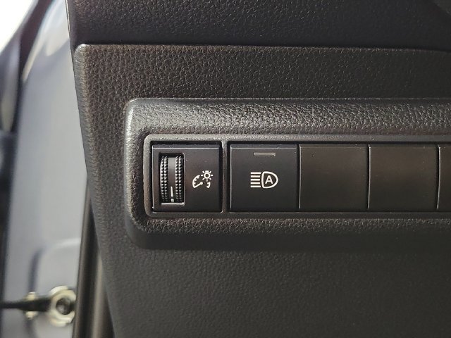 Used 2024 Toyota Corolla LE FWD image 23